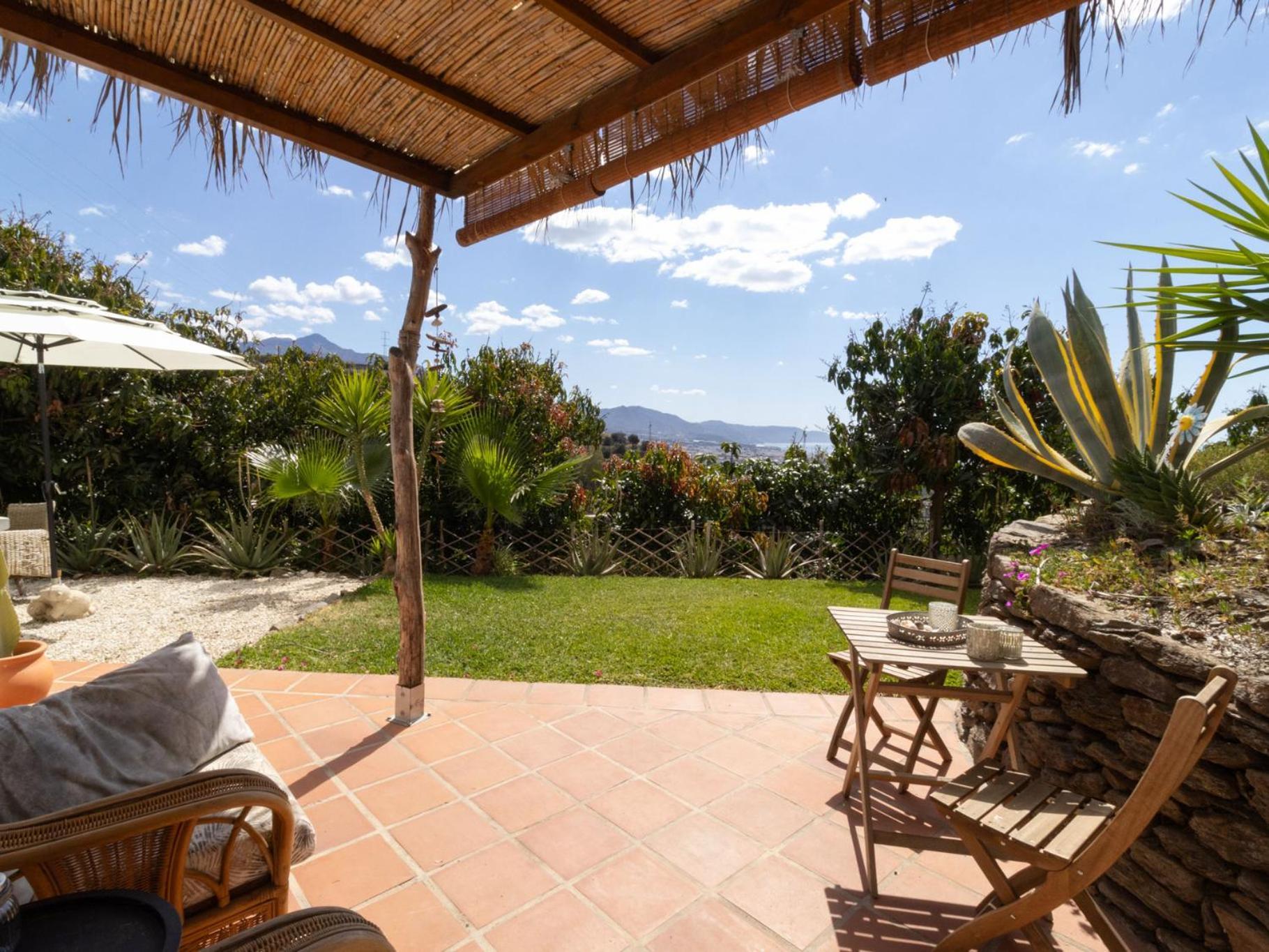 La Casa Del Burro Bed and Breakfast Nerja Exteriör bild